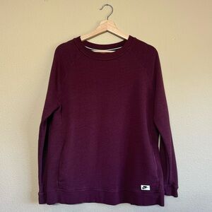 Nike top women large cotton blend long sleeve crewneck pullover sweatshirt red